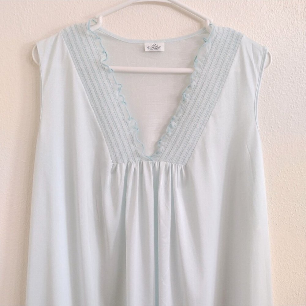 Vintage Milco New York USA Sleeveless Nightgown Lingerie Womens L Blue Smocked - Picture 3 of 8